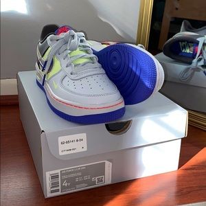 Nike Grey Air Force 1 - Kids 4